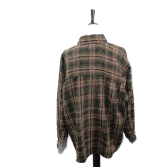 Earth Ragz Oversized Warm Button Front Plaid Shacket Size Large - Picture 3 of 4